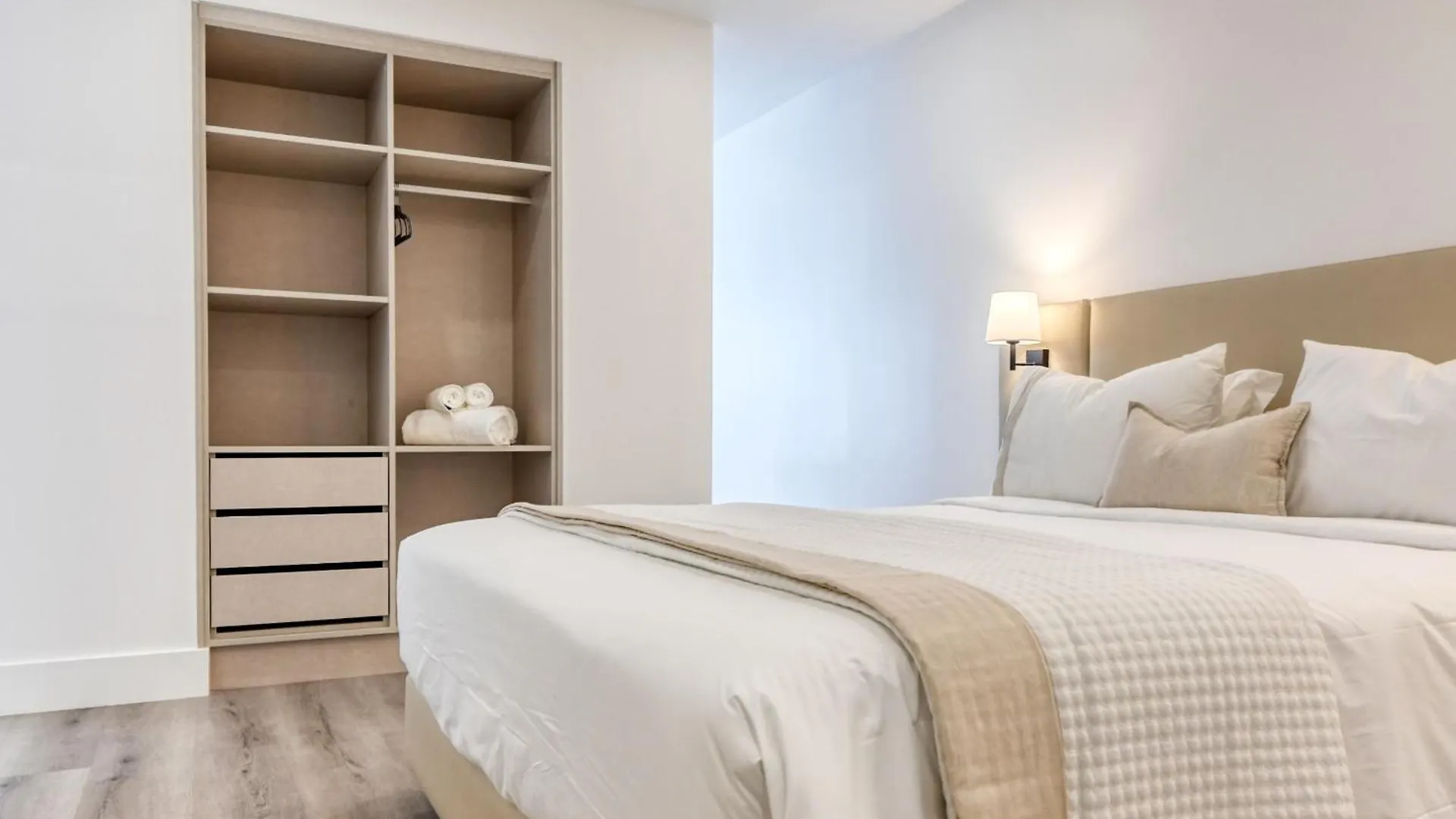 Bse15 Apartments 3I, A Home In Madeira フンシャル